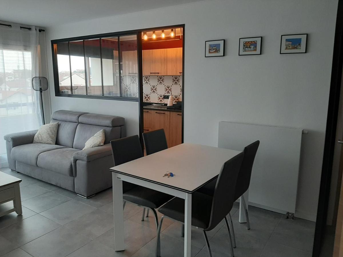 Appartement T3 Renove A 10 Min Du Centre-Ville Avec Balcon, Garage Et Wifi A Saint-Jean-De-Luz - Fr-1-239-584 מראה חיצוני תמונה